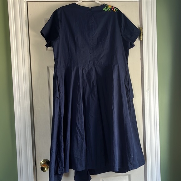 Wayward Fancies eShakti Asymmetric Hem Floral Embellished Poplin Dress embroider - Picture 7 of 9